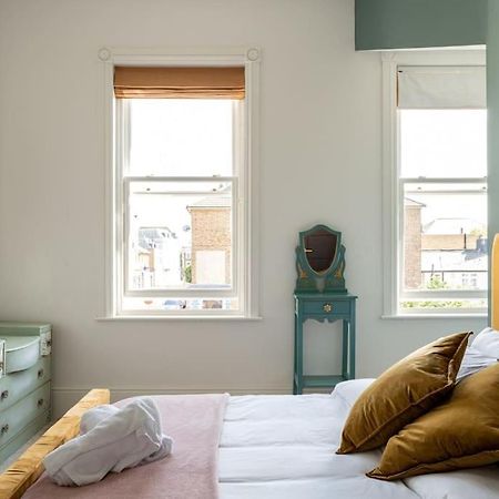 Stylish Beachfront Apartment, Sweeping Ocean Views And Luxury Touches Herne Bay Eksteriør bilde
