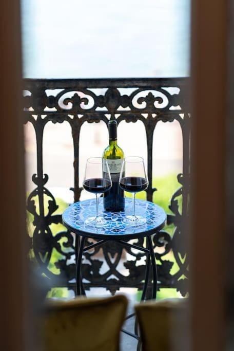 Stylish Beachfront Apartment, Sweeping Ocean Views And Luxury Touches Herne Bay Eksteriør bilde