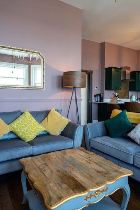 Stylish Beachfront Apartment, Sweeping Ocean Views And Luxury Touches Herne Bay Eksteriør bilde